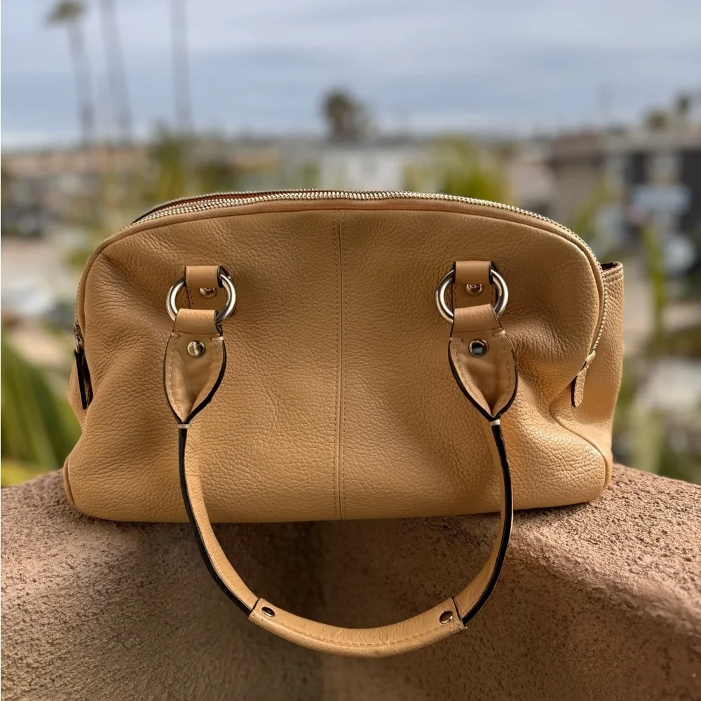 Coach Penelope Genuine Leather Purse - Picture 4 of 16